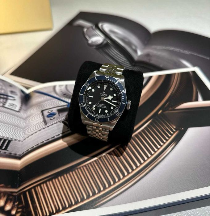 Часы Tudor Black Bay, 41 mm