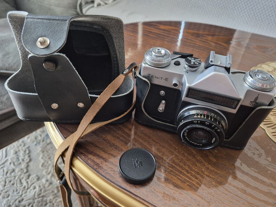 Продаётся фотоаппарат