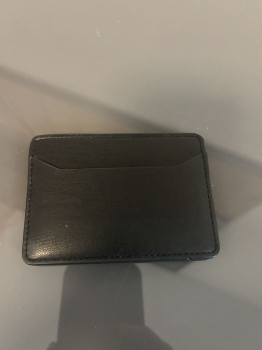 Port card piele barbati
