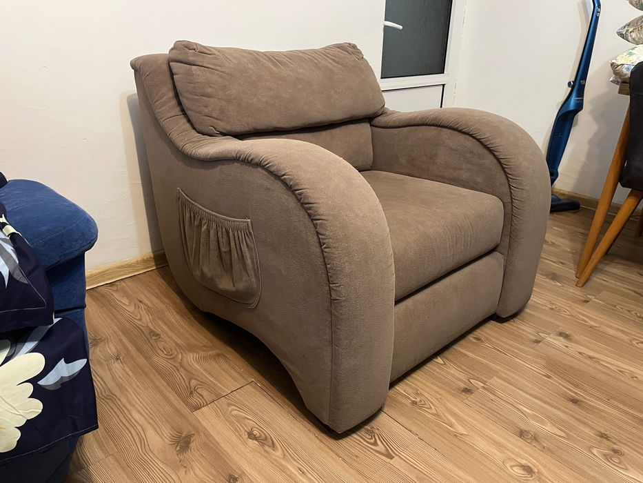 Canapea extensibila cu funcție de pat 2+1