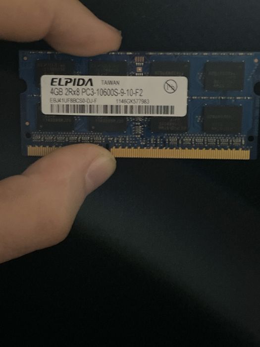 Memorie RAM laptop Elpida 4GB DDR3 1333MHz PC3-10600S