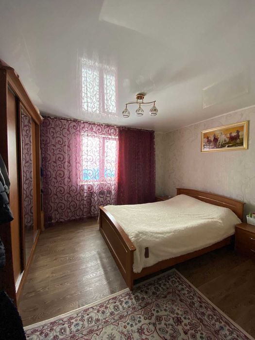 Продам 2х этажный коттедж на Семашко