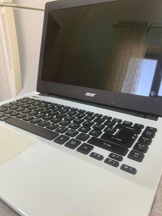 Kampyuter Aser aspire 5