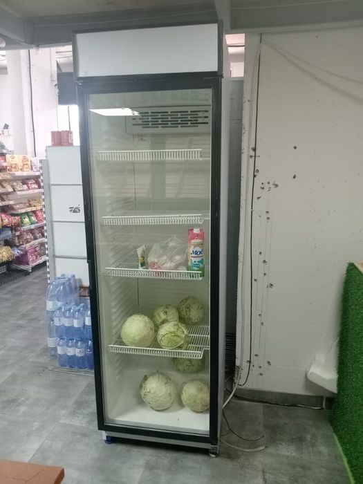 Продам холодильник