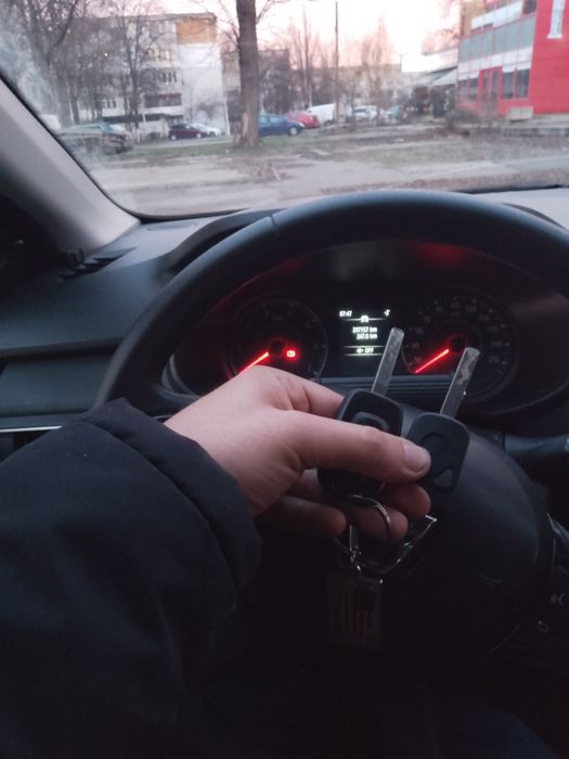Reparații și Duplicare chei Dacia ,Renault Deblocari usi auto,Pierdut cheie masina