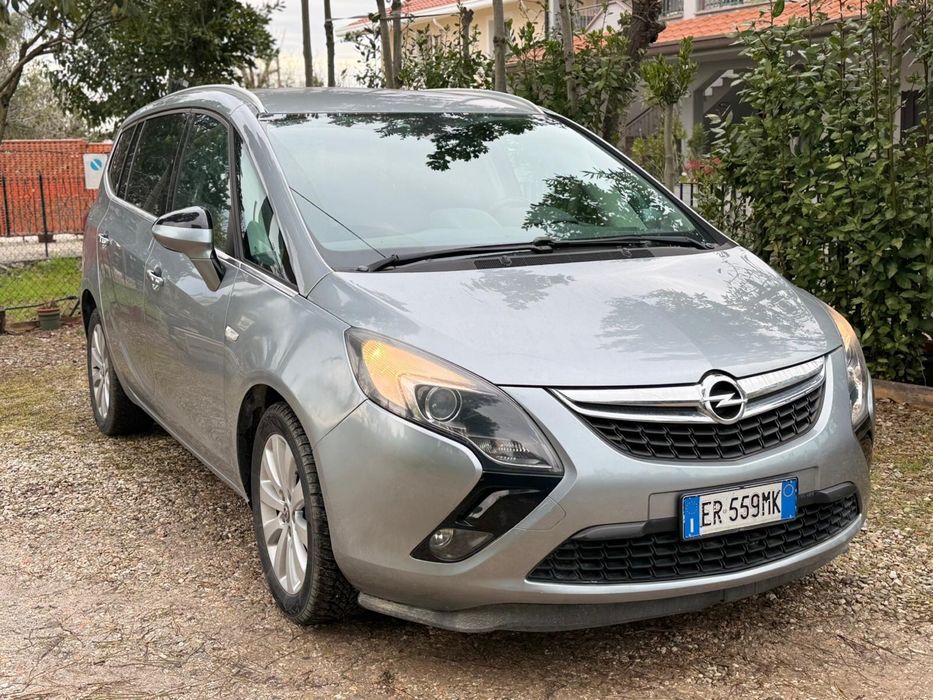 Opel Zafira Benzina + Gaz