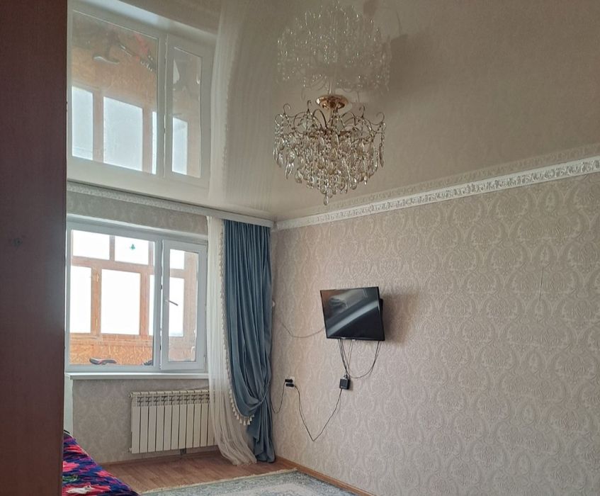 Люстра продам в хорошем состоянии