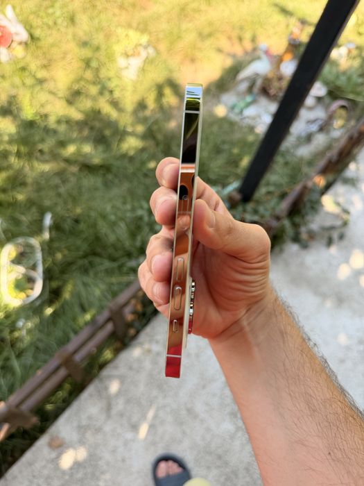 Iphone 14 pro Без следи