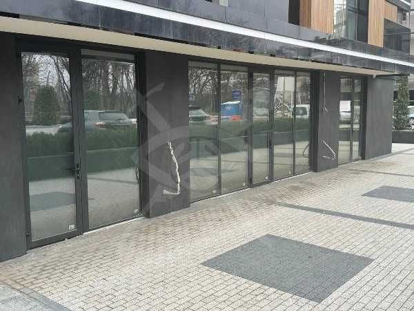 търговско помещение в Христо Смирненски 89972