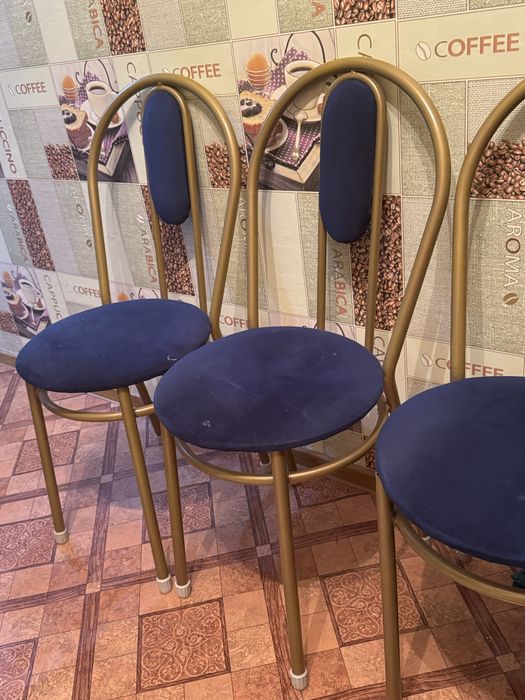 Стулья со спинкой