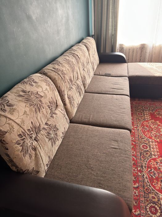 Диван продаю, в отличном состоянии, хорошего качества
