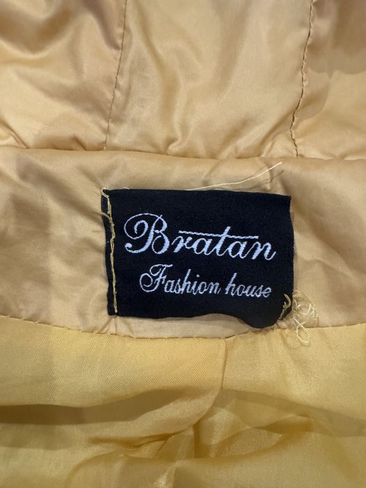 Дамско есенно-зимно яке с качулка с естествен косъм- Bratan Fashion