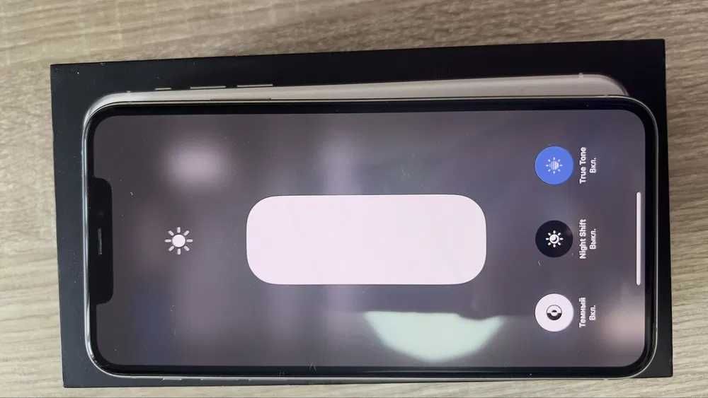 Продам Iphone 11 512gb