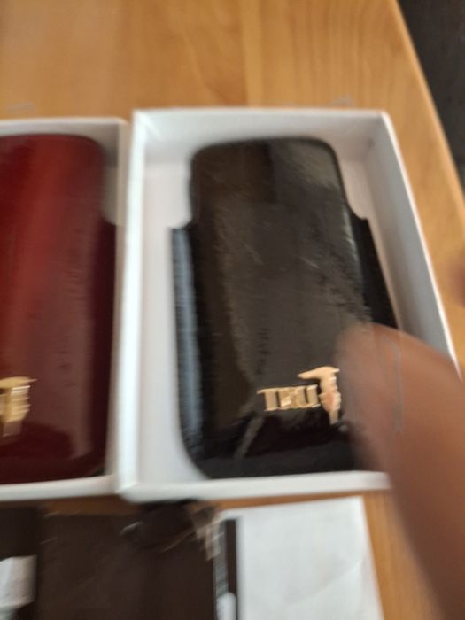 Goyard ,Trussardi калъфи за телефон или друго 2br