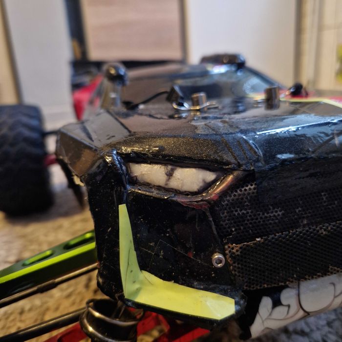 Arrma Talion 6S метални дифове и много резервни части