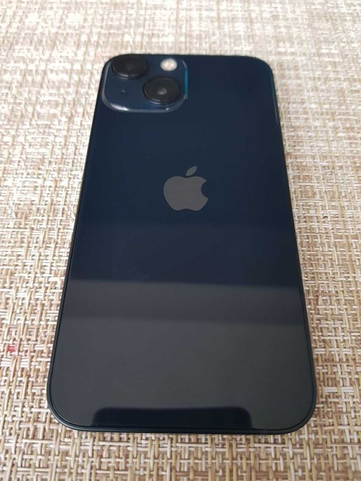 Продавам Iphone 13 mini