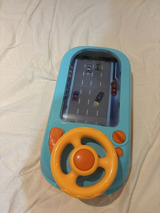 Masinuta cu volan interactiv