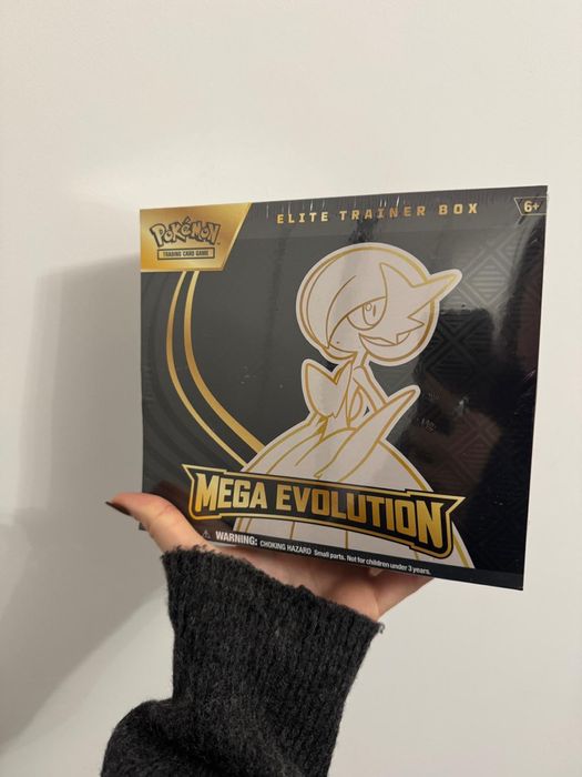 Pokemon TCG  Mega Evolution Gardevoir Elite Trainer Box