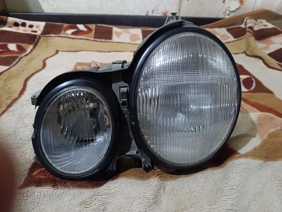 Фары на Мерседес 210 рестайлинг