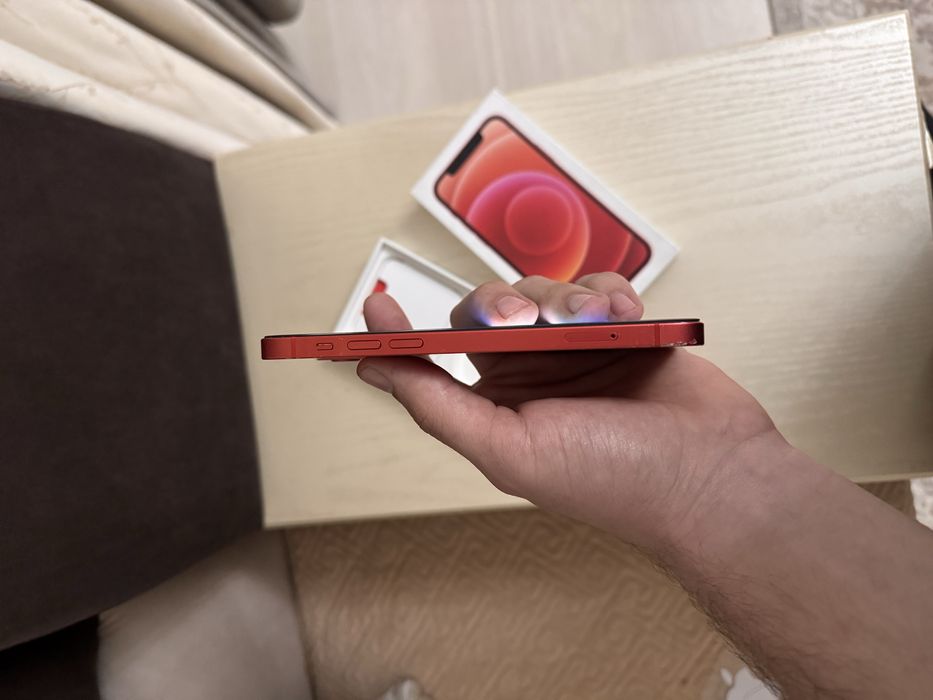 Продамм айфон 12