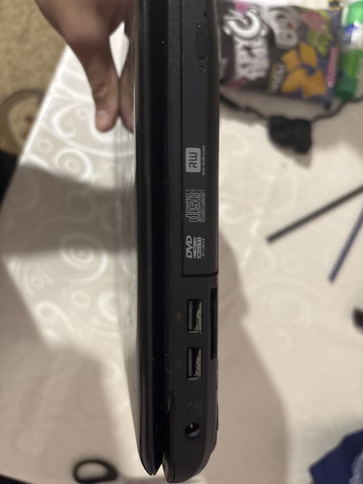 Toshiba ноутбук продам