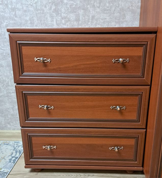 Спальный гарнитур 160 х 200см