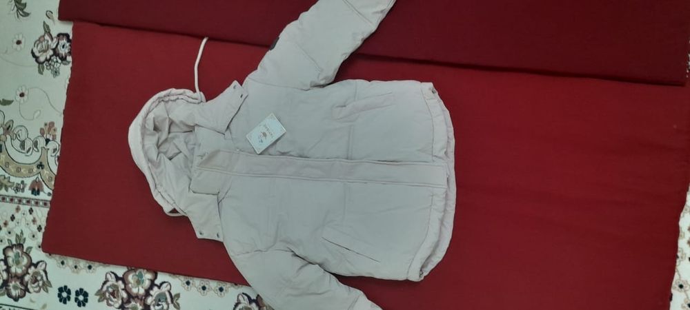 Куртка короткий  сатылады