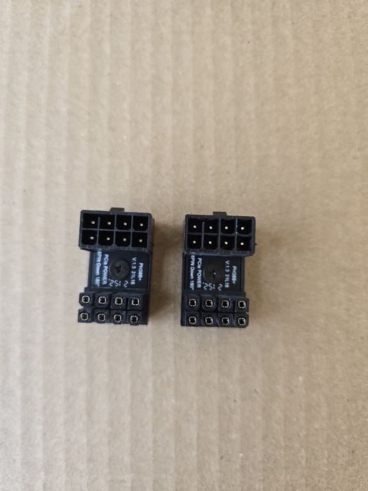 Sleeve удължители за PCIe 6+2 pin – бели, с гребенче (30 см)