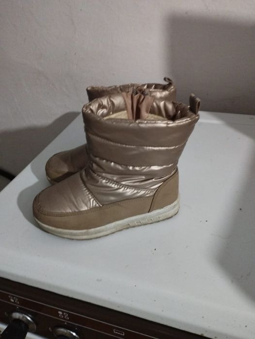 Ботинкии детские