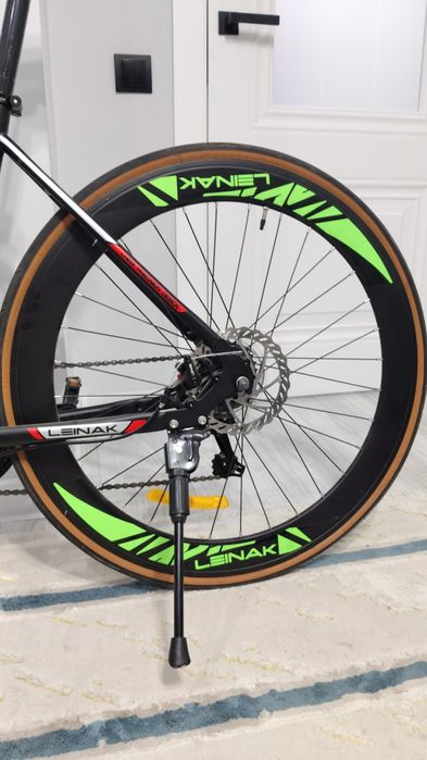 Шоссейный велосипед новый