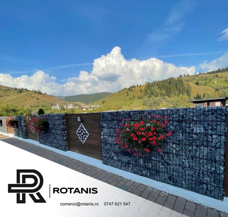 Piatra concasată pentru gard din plasa / Gard gabion / Producător