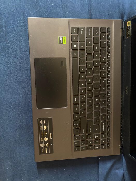 Laptop Gaming Acer Aspire 7