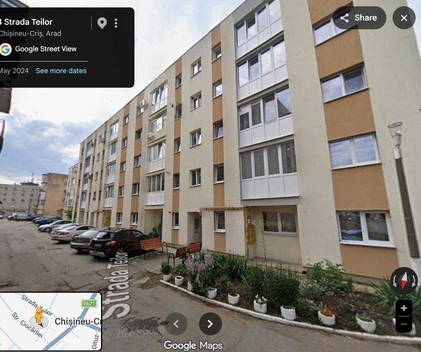 Apartament cu doua camere de vanzare.