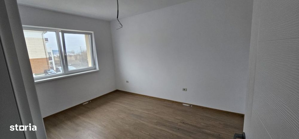 Apartament 3 camere 72 mp  Sanpetru Subcetate City