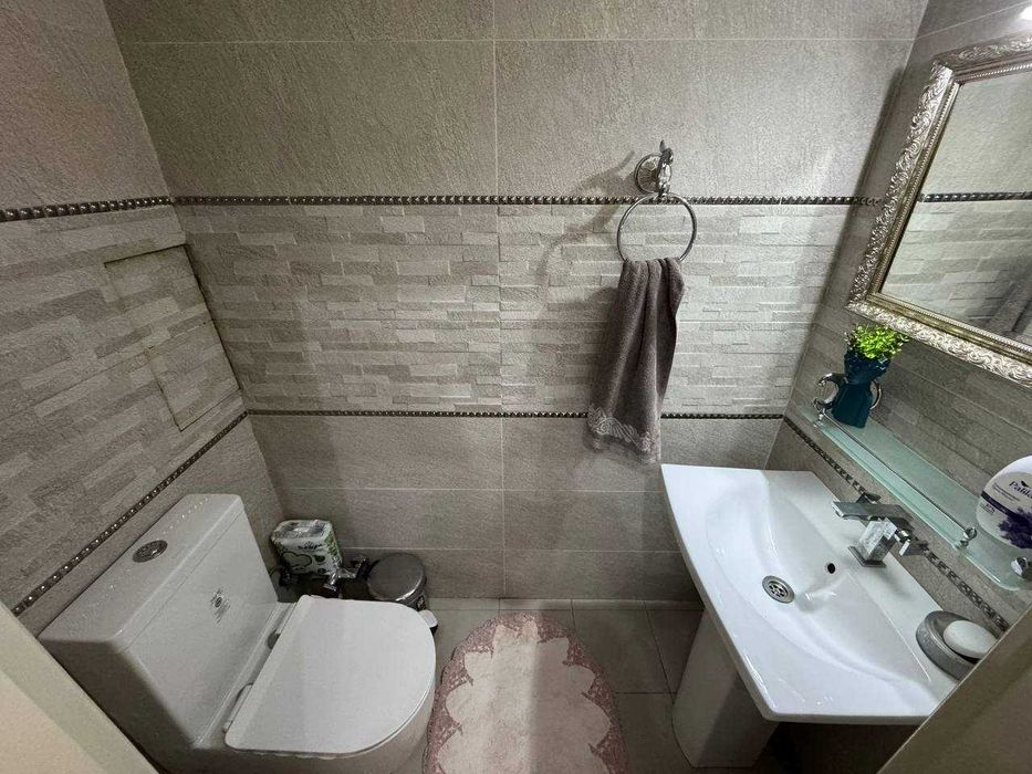 Новостройка 3-х комнатная  ул. Ойбек бизнес центр ID: 5216