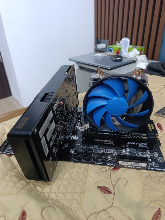 Kit placa + procesor Intel i5 6600k+gigabyte GA-H110+ 16gb rami