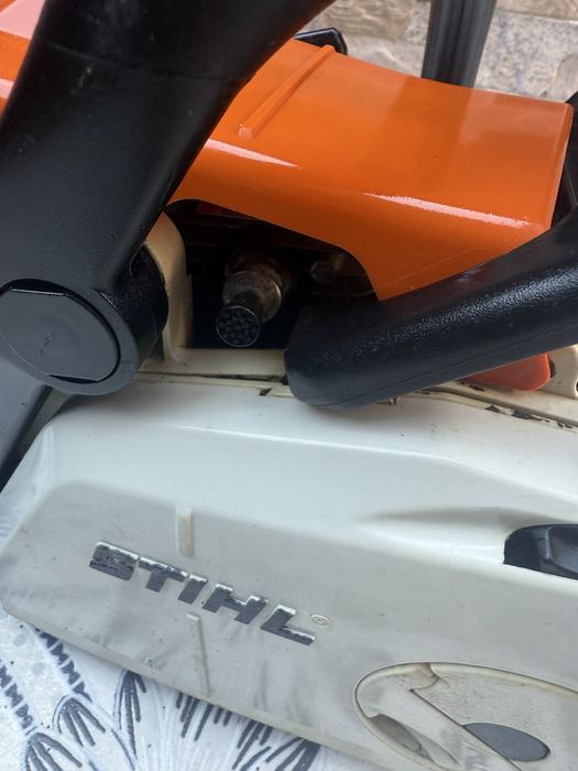 Бензинова резачка за дърва STIHL MS 180 C