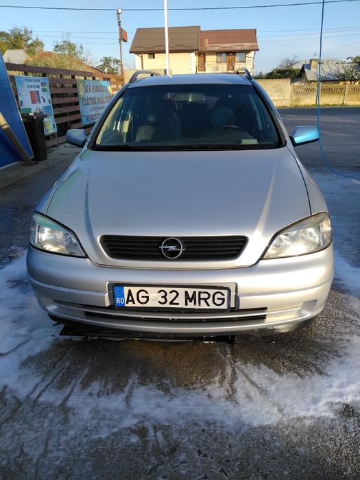 Opel Astra G an fabricație 2001 benzină 1 .6 / 16 valve!