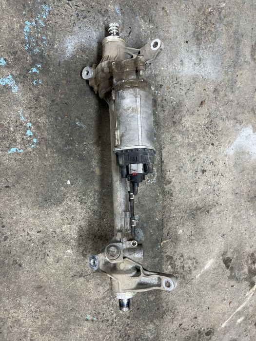 Caseta directie bmw g30 g31 g11 g12