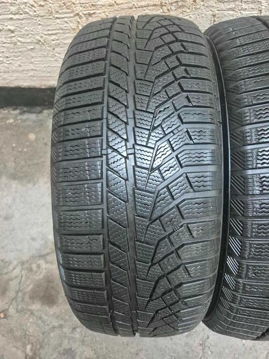 215/55R17 Sailun