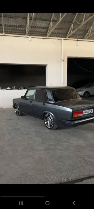 Лада 2107 сотилади