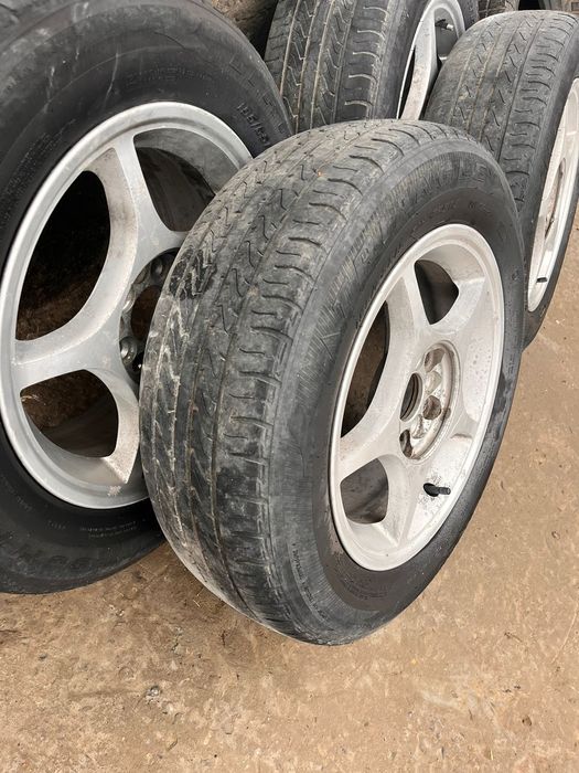 Шины комплект срочно продам