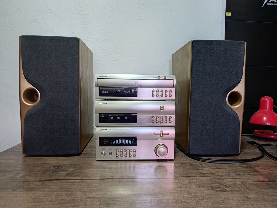 Музыкальный центр Daewoo 950 t