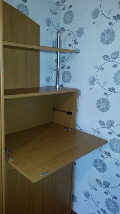 Продам стенку в хорошем состояние