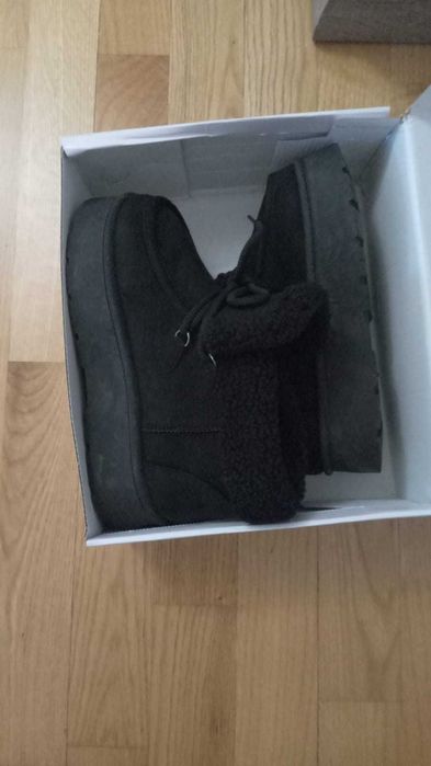Угги новые черные 36 размер, продам за 3000 тенге