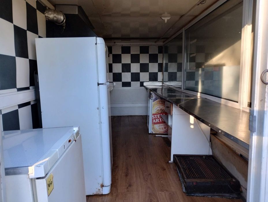 Дава се под наем Заведение в с. Граф Игнатиево, Област Пловдив - 5 кв.м за 178.5 € - Снимка #6