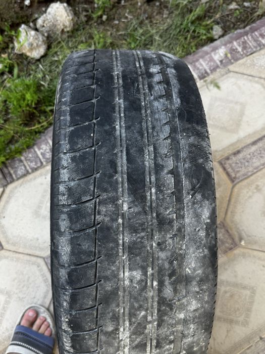 Kia k5 235/45/R18