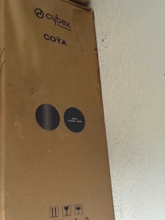 Coya impecabil aproape nefolosit