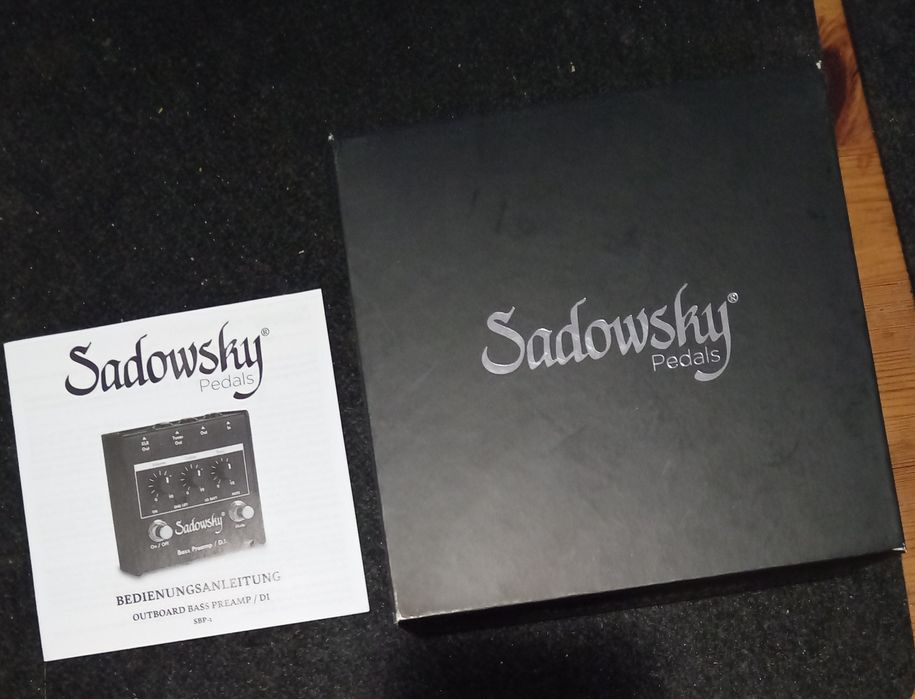 Продавам Sadowsky outboard bass preamp/D.I. SBP 1