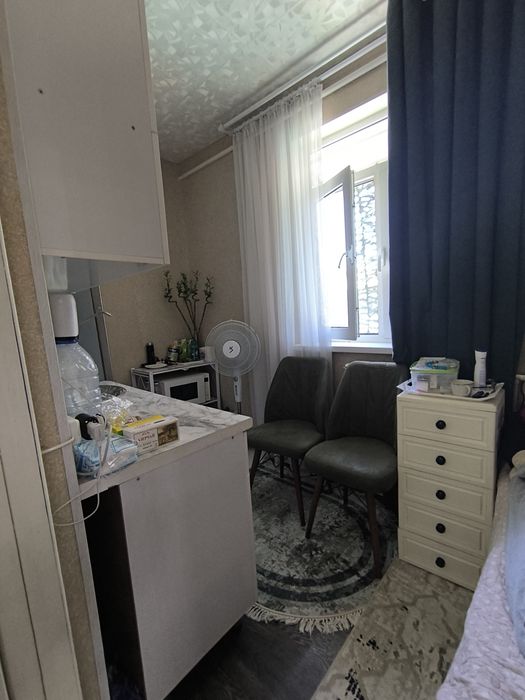 1 комнатная квартира. С Евро ремонт. Спутник. В деревянном доме. 2/2.